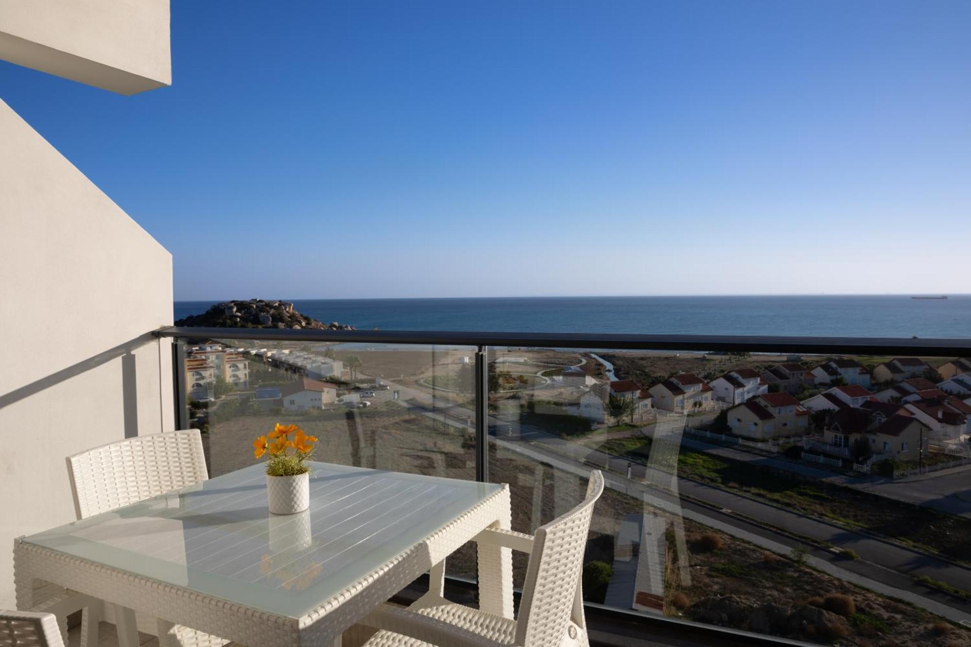 Caesar Blue Seaside Luxury Apartments Gastria Екстериор снимка