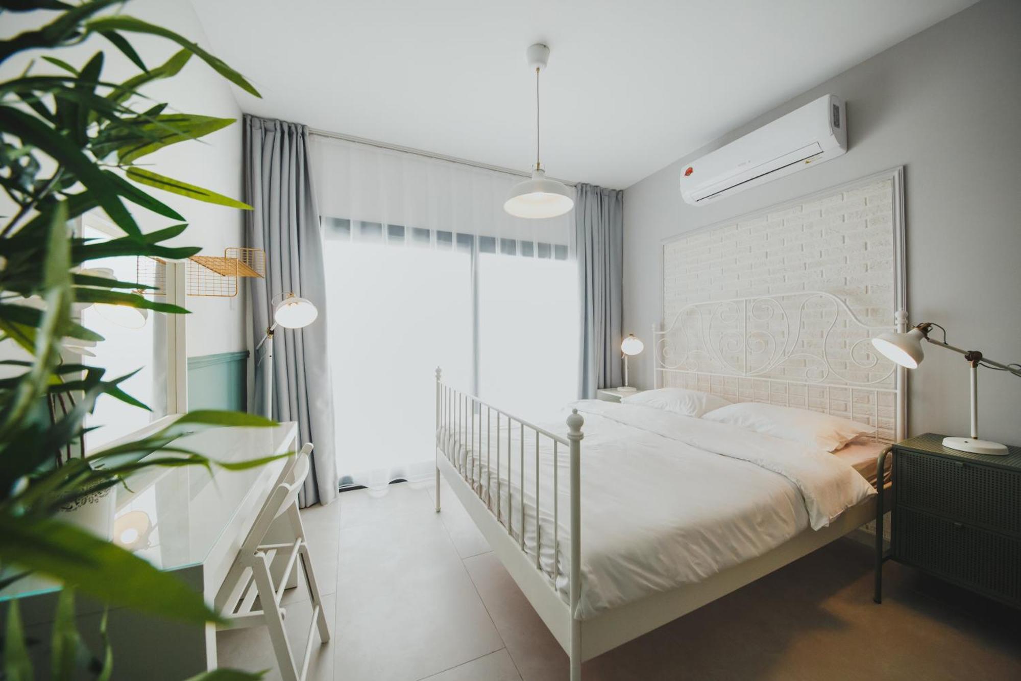 Caesar Blue Seaside Luxury Apartments Gastria Екстериор снимка