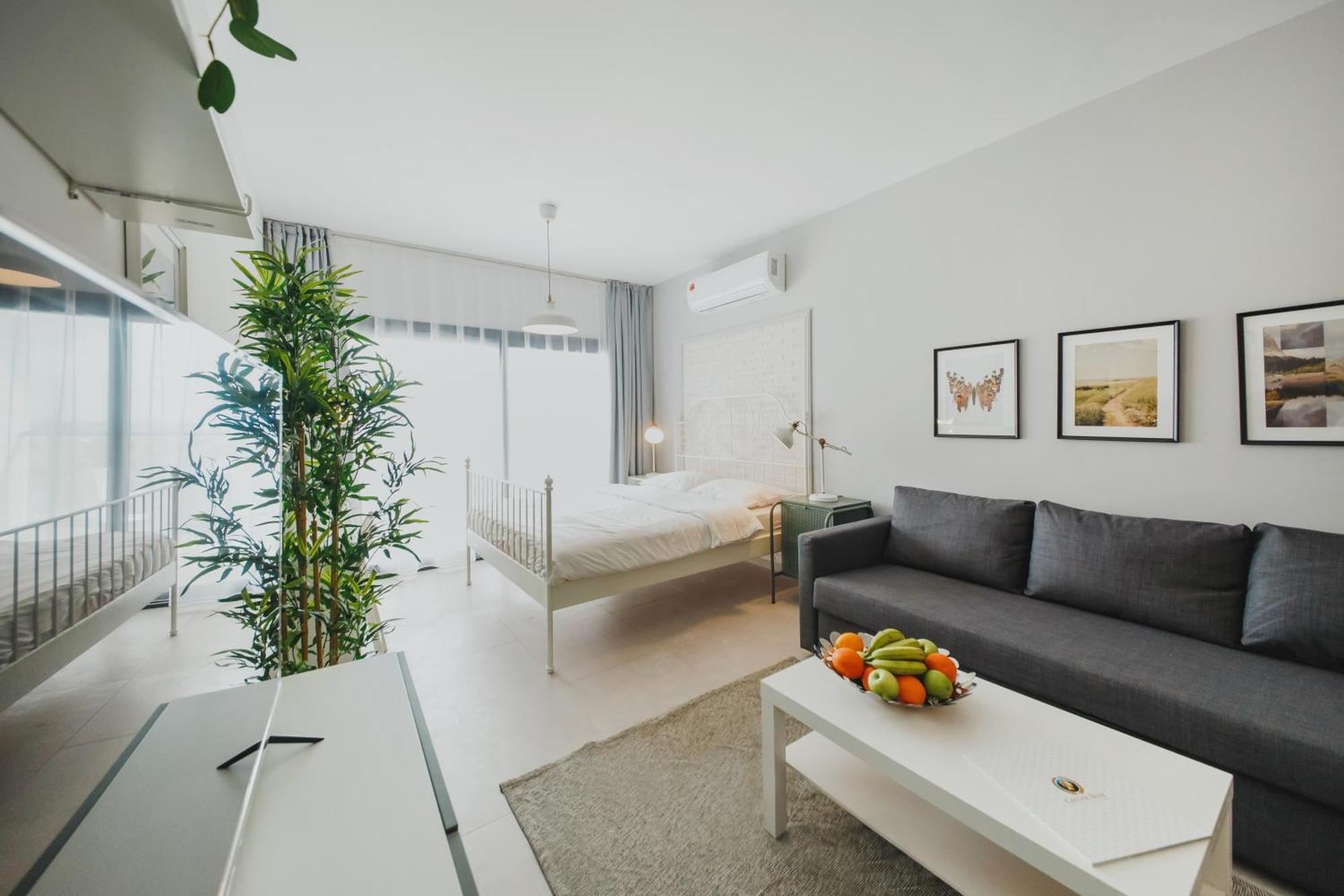 Caesar Blue Seaside Luxury Apartments Gastria Екстериор снимка