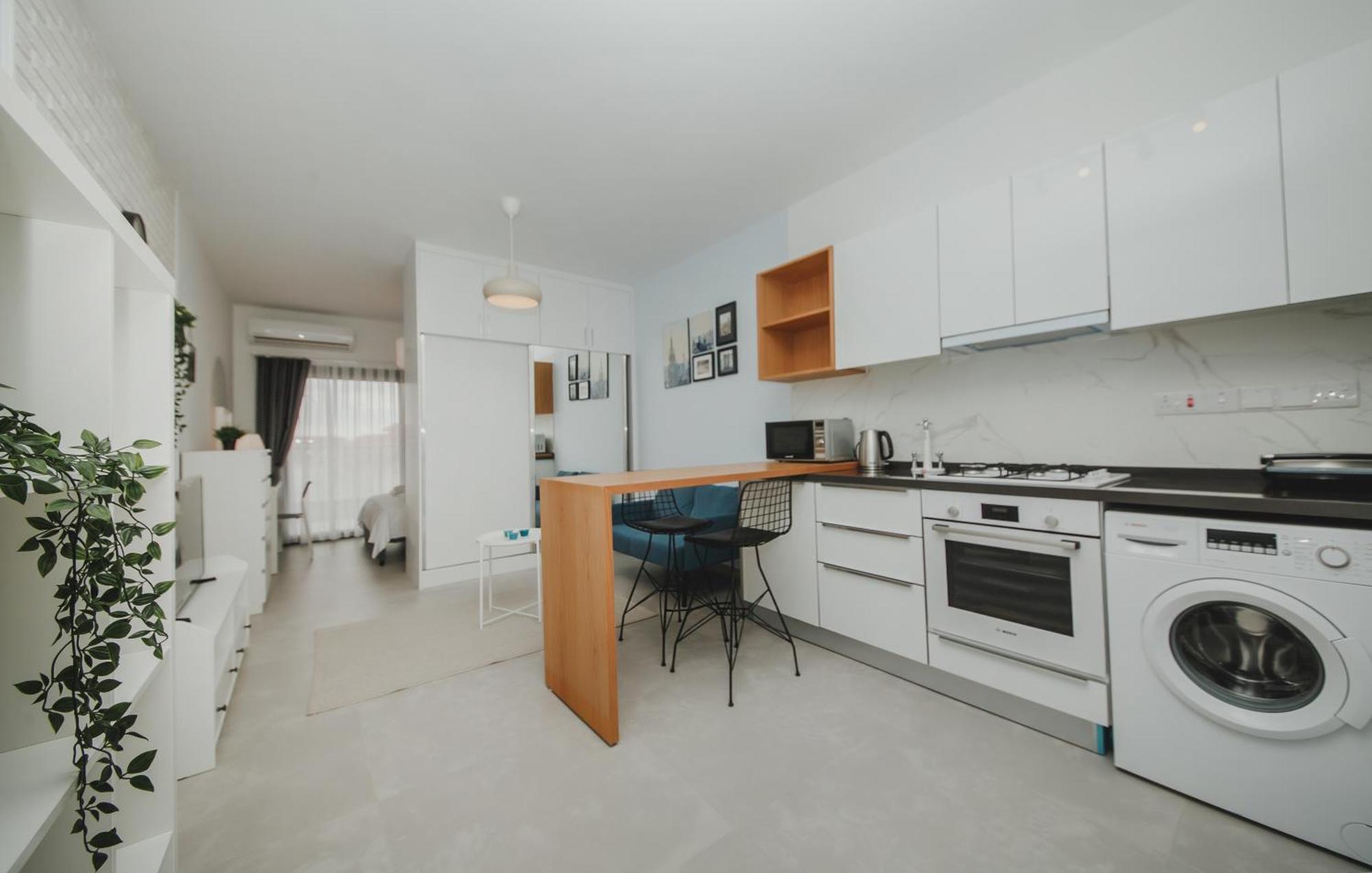 Caesar Blue Seaside Luxury Apartments Gastria Екстериор снимка