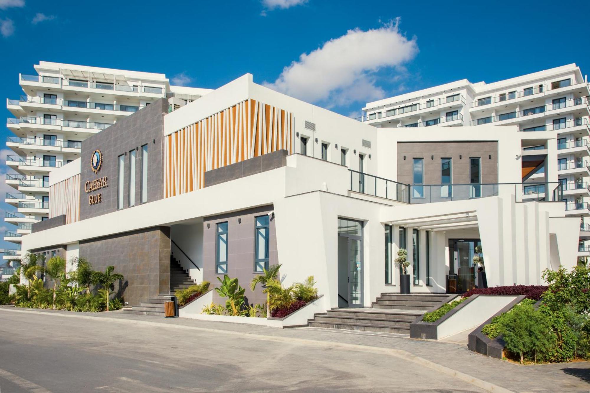 Caesar Blue Seaside Luxury Apartments Gastria Екстериор снимка